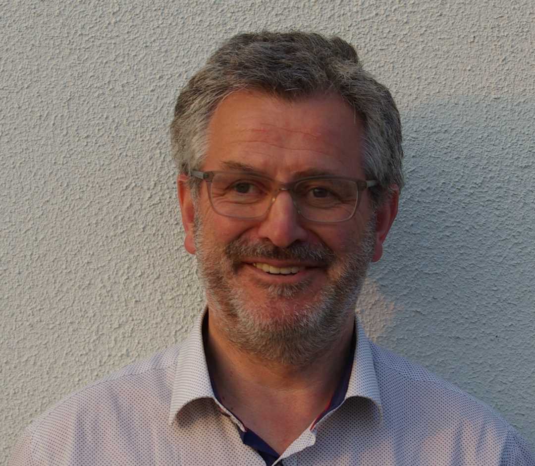 <p>Larry Banville</p>
<p>B.Comm, HDipEd, FCCA, FCILT, MIITD&nbsp;</p>